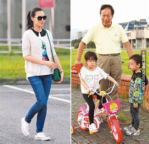 哇.這位媽媽太厲害了, 去這多地方 也很棒可以分享給其他媽咪們, 非常感謝也很開心, 不然要找女兒生日場合有點難, 看了這文章之後很有幫助~~ 謝謝. 曾馨瑩懷4月胎「波濤洶湧」 郭董自誇：我還可以吧 - 明星八卦 - 卡提諾論壇 - 曾馨瑩,郭台銘,郭董