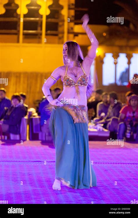 Dubai Belly Dance Desert Hi Res Stock Photography And Images Alamy