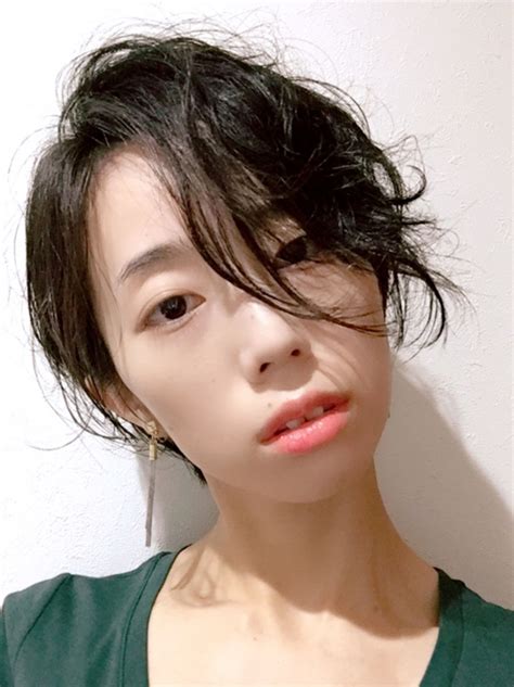 ショートヘアは前髪が決め手♡可愛い前髪ありショートヘア ...