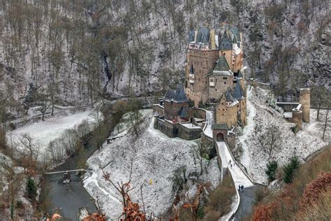 Winterstimmung An Der Burg Eltz Castle Germany Explore