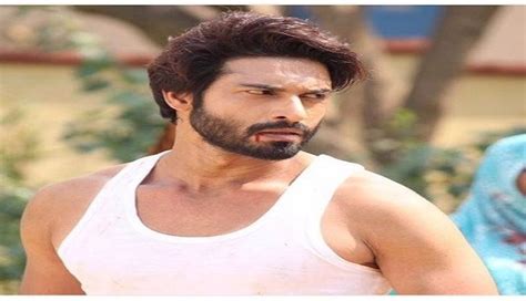 He is a gujarati and his hometown is ahmedabad. Pleasure working with SRK: Vijayendra Kumeria | Catch News