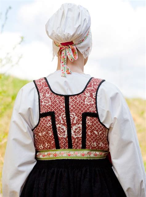 Folklore Fashion All About Scandinavian Folklore Dräkter Folklore
