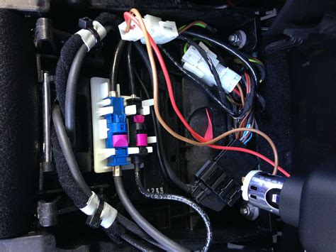 How to remove/install master switch on bmw x5 x6 e70 e71 diy. Remove tray in center armrest. - Bimmerfest - BMW Forums
