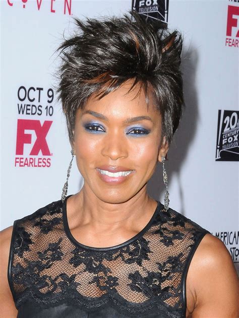 Angela Bassett Short Haircut Which Haircut Suits My Face