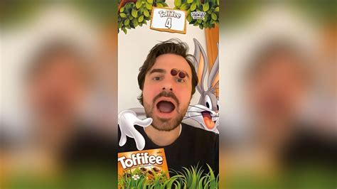 Snapchat opens right to the camera, so you can send a snap in seconds! Snapchat: Storck lädt mit Bugs Bunny zum Oster-Spaß ein | W&V