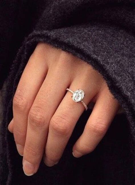18 Simple But Gorgeous Engagement Ring Ideas Chicwedd