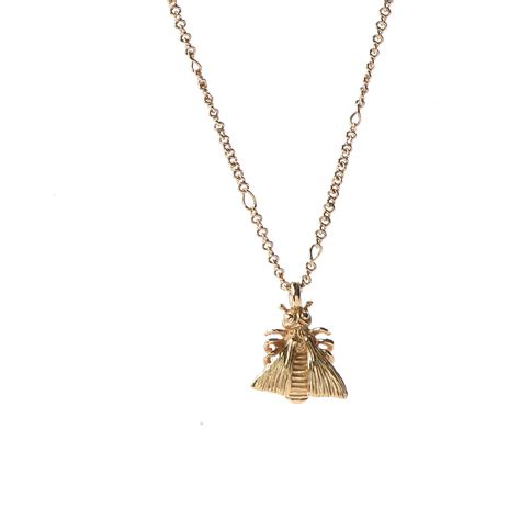 Gucci 18k Yellow Gold Bee Pendant Necklace 311909