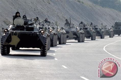 Since the collapse of communism in 1991, russian troops have intervened in conflicts in several areas of the former soviet union, notably in chechnya and other parts of the. Perbandingan kekuatan militer Rusia dan Ukraina - ANTARA News