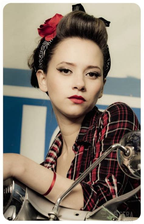 How to do greaser hairstyle. Love the quiff, bandana and flower!! Hot!! | Rockabilly ♥ ...