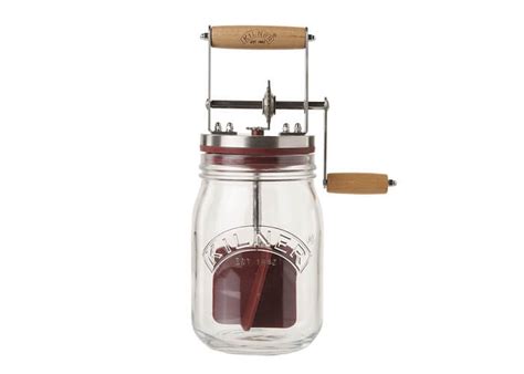 Ideas for gifts for 60 year old woman. 19 Gift For 60 Years Old Woman That Will Make Them Feel ...