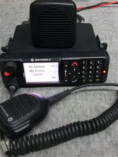 Digital radio standard specified for professional mobile radio (pmr) users developed by the european telecommunications standards institute (etsi) dmr products have many advantages over other digital public or land mobile radio technologies (pmr/lmr) targeted at the. Jual RIG MOTOROLA TETRA SYSTEM - MTM800 MOBILE RADIO ...