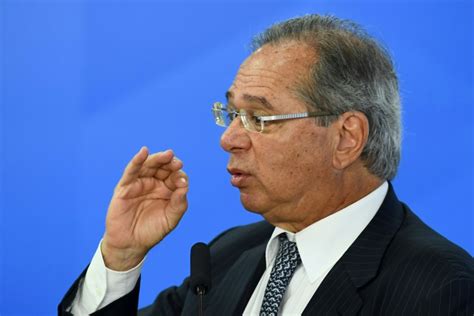 Negócio ainda depende da aprovação do cade. Vamos fazer quatro grandes privatizações em até 90 dias ...