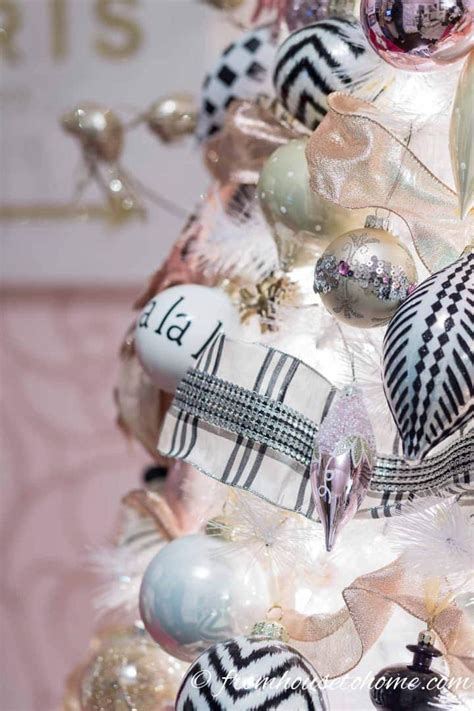 Blush pink christmas decorations styled using a flocked king of christmas tree review, watch how i designed my tree using blush pink decorative ornaments on youtube. Blush Pink, White and Black Christmas Tree (and 20+ Other ...