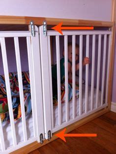 The triple bunk bed frame design. They made a safety barrier to create a safe RV bunk bed ...