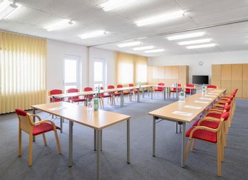 Die unterkunft hotel haus sonnenberg in schotten bietet preiswerte übernachtungsmöglichkeiten ab 49 € pro nacht*. AKZENT Hotel Haus Sonnenberg - Willkommen