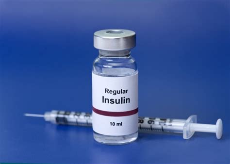 Insulin (/ˈɪn.sjʊ.lɪn/, from latin insula, 'island') is a peptide hormone produced by beta cells of the pancreatic islets; Insuline diabète - Diabète