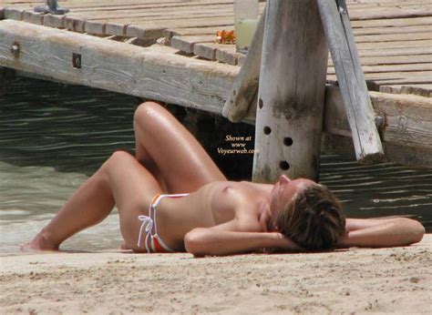 Topless Girl Sunbathing September 2007 Voyeur Web Hall Of Fame