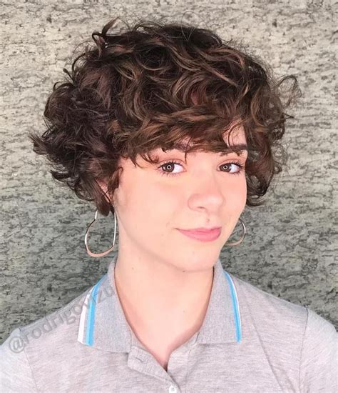 22 Short Hairstyles For Thick Curly Hair Hairstyle Catalog