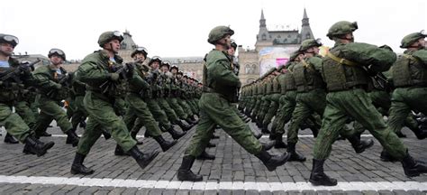 A Giant Russian Exercise Will Soon Put 100000 Troops On Natos Border
