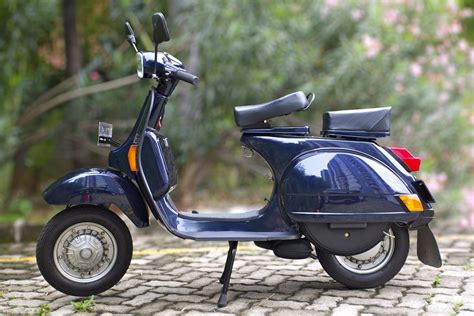 Pin on Vespas, Lambretta's & more...