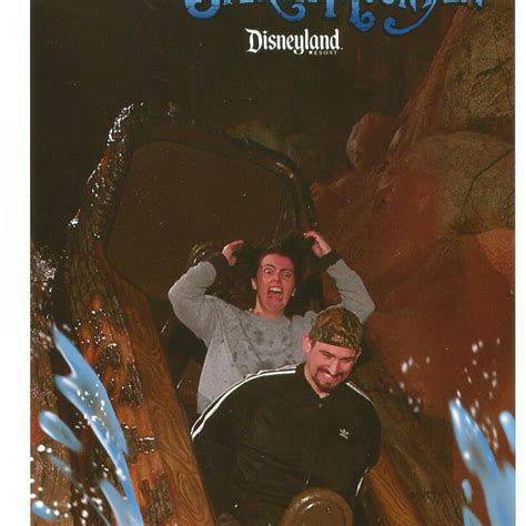 18 Of The Funniest Splash Mountain Pictures Ever