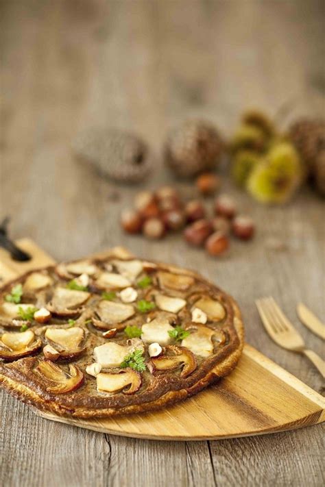 Tarte aux cèpes et aux noisettes Recette