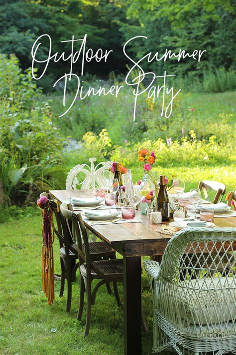 So when you're in the mood to entertain but really don't feel like cooking for hours, try one of these ridiculously easy summer dinner party ideas that taste (and look) spectacular. Outdoor Summer Dinner Party in the country - The Sweet ...