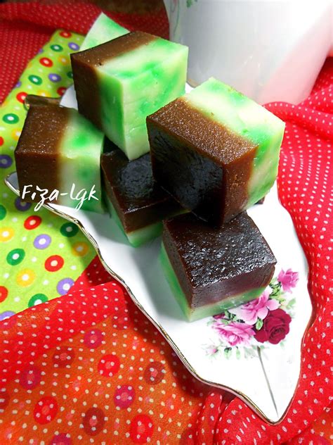 1,550 likes · 12 talking about this. KUIH TALAM CENDOL | Fiza's Cooking