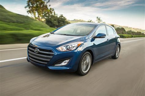 Check spelling or type a new query. 2016 Hyundai Elantra GT Arrives in Chicago With New Design ...