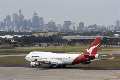 Detailed information about sydney airport airport: Sydney Airport - Travel guide at Wikivoyage
