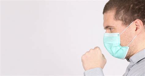 Kamu bisa mencoba cara menghilangkan batuk berdahak dan tenggorokan gatal berikut. 10 Cara Hilangkan Batuk dengan Berkesan - The Diagnosa