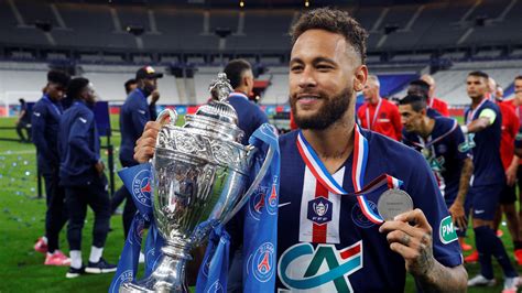PSG aiming to achieve trophy record in the Champions League final 