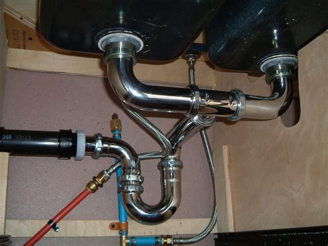 Lever used to control the water's flow from the spout. How To Connect Pex To Sink | MyCoffeepot.Org
