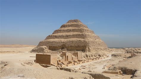 Saqqarah Pyramide Quelques Tr S Grands Esprits Que Nous Ne Connaissons Pas Forc Ment