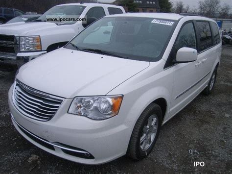 The 2012 chrysler grand voyager carries a braked towing capacity of up to 1600 kg, but check to the chrysler grand voyager is also known as the dodge caravan, the plymouth voyager, the. 2012 Chrysler VOYAGER - Car Photo and Specs