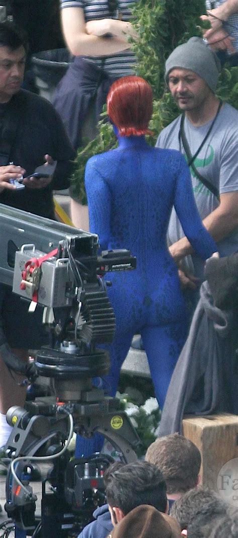 Jennifer Lawrence Back In Mystique Body Suit On Set Of X Men