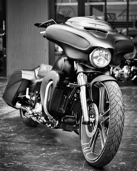Vind Ik Leuks Opmerkingen The Custom Motorcycles Place Instacustomgram Op Instagram