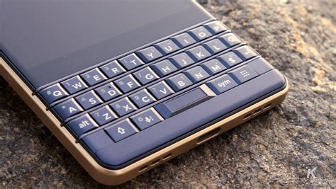 A 5g Android Blackberry With A Physical Keyboard Is Coming In 2021