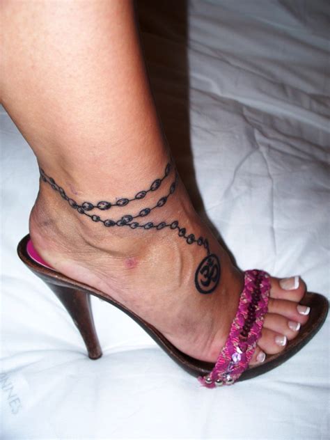 10 Adorable Ankle Tattoo Designs To Express Your Femininity Flawssy