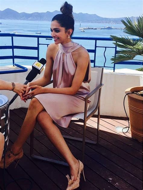 Deepika Padukone Sexiest Deleted Instagram Pics Photos The