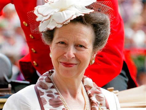 También es la más poblada de las cuatro, con casi 52 millones de habitantes. Princesa Ana de Inglaterra llega hoy a Valparaíso y Viña ...