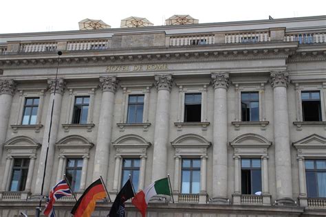 Berlin branch is located in germany. Geschäftszentrale der Dresdner Bank (Berlin) (Berlin-Mitte ...