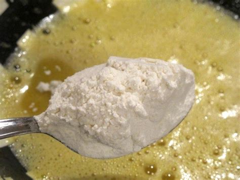 La ricetta per creare le ferratelle morbide con il ferro tipico. Storia e ricetta delle ferratelle abruzzesi | Ricette ...