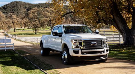 New 73l V8 Added To 2020 Ford F Series Super Duty Lineup Autoevolution