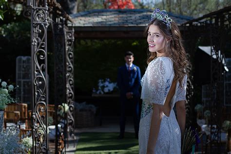 Fast $10 flat rate shipping australia wide. Novios por un día para la finca Hacienda Jacaranda ...