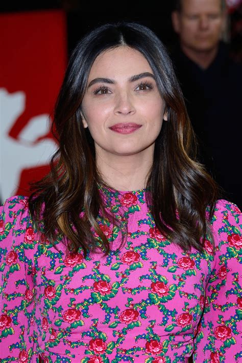 Dc Comics And Arrowverse Floriana Lima Looks Amazing In Floral Dress