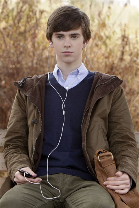 Freddie highmore was born on february 14, 1992 in camden town, london, england as alfred thomas highmore. Freddie Highmore Biography, Freddie Highmore's Famous ...