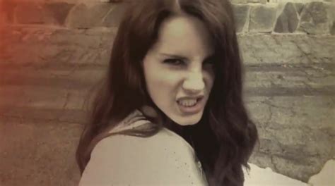[music Video] Lana Del Rey Summertime Sadness