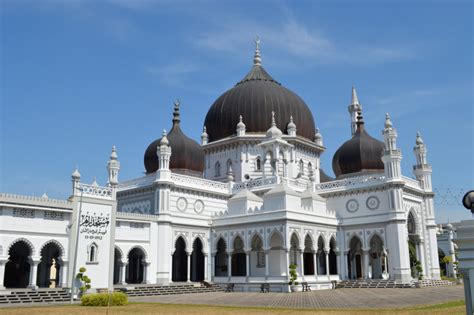 Senarai kerjaya pilihan negeri johor, kedah, kelantan, melaka, negeri sembilan, pahang, perak, perlis, pulau pinang, sabah, sarawak. Masjid Zahir - Portal Rasmi Jabatan Hal Ehwal Agama Islam ...