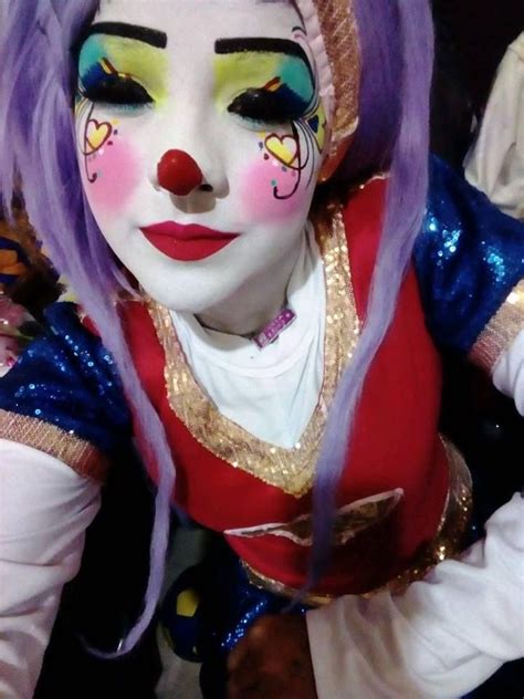 Pin By Bubba Smith On Art Cute Clown Halloween Clown Female Clown